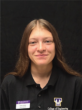 Kaitlin Runkle portrait Kaitlin Runkle portrait